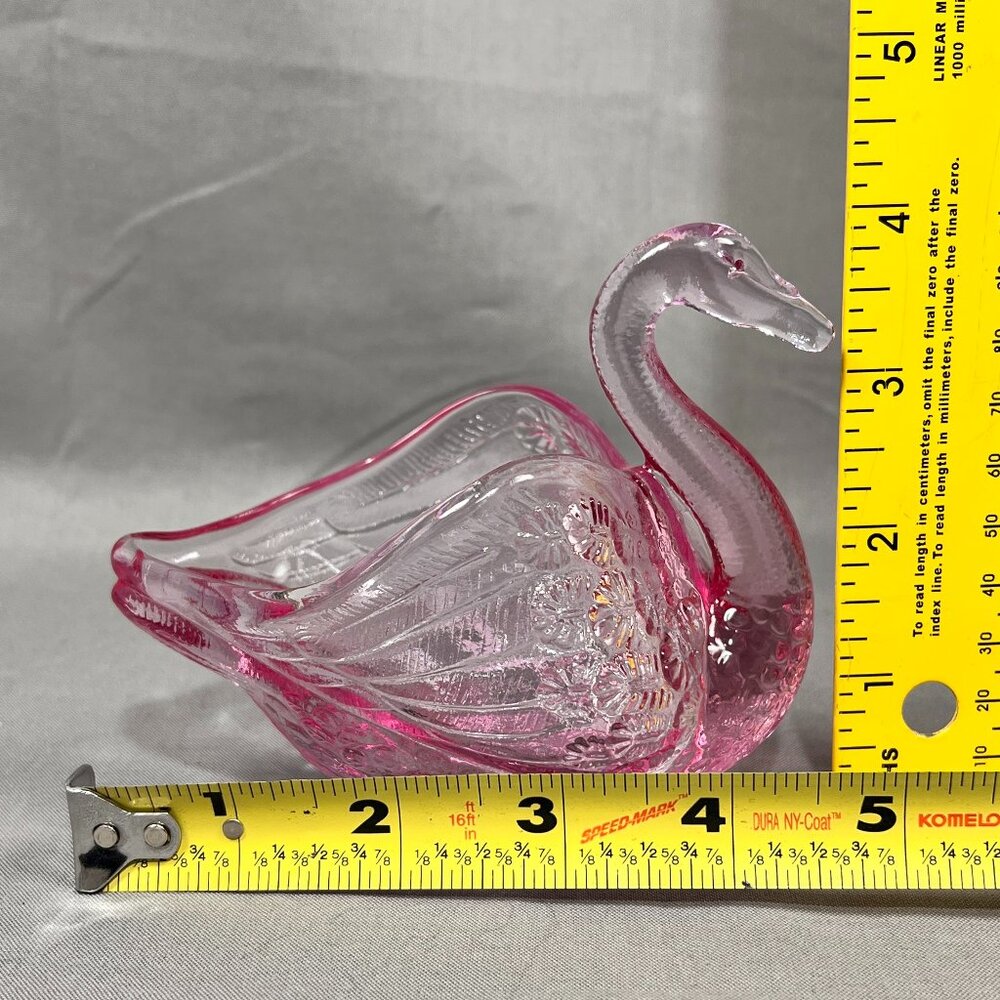 Fenton Pink Glass Swan Candy Dish - Picture 12 of 13
